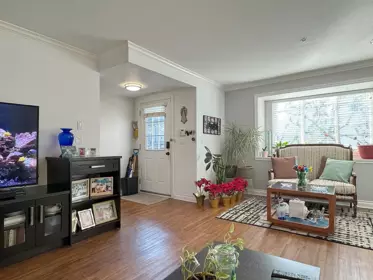 Kitchen Island Photo of 39 11255 132 Street, Surrey, BC