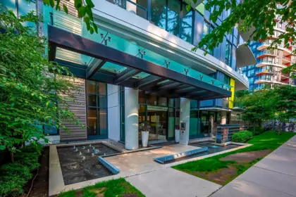 Entry Foyer Photo of 115 5687 Gray Avenue, Vancouver, BC
