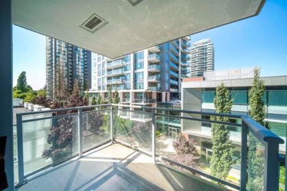 Basement Recreation Room Photo of 502 13325 102a Avenue, Surrey, BC