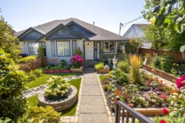 1056 Walls Avenue, Coquitlam, BC
