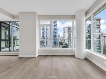 Breakfast Nook Photo of 905 1221 Bidwell Street, Vancouver, BC