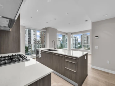 905 1221 Bidwell Street, Vancouver, BC, Vancouver — Apartment/Condo for sale