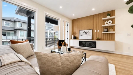 16521 20 Avenue, Surrey, BC, Surrey — Half Duplex for sale