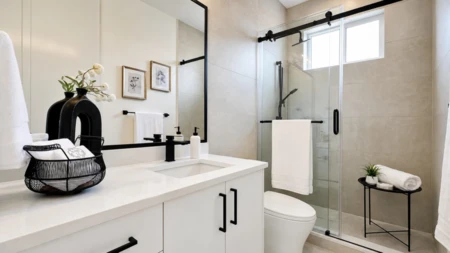 Laundry Room Photo of 16521 20 Avenue, Surrey, BC