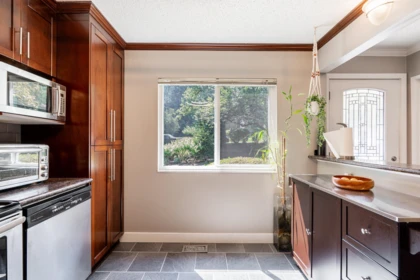 Kitchen Photo of 241B Evergreen Drive, Port Moody, BC
