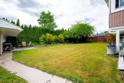 Office / Den Photo of 6565 Sumas Drive, Burnaby, BC