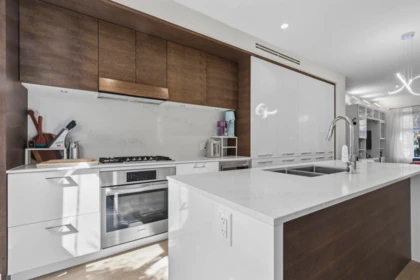 Kitchen Photo of 276 W 62nd Avenue, Vancouver, BC