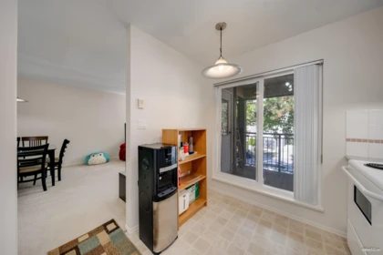 Kitchen Photo of 817 1310 Cariboo Street, New Westminster, BC