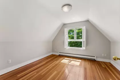 Loft / Bonus Room Photo of 408 E 2nd Street, North Vancouver, BC