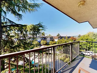 Swimming Pool Photo of 204 252 W 2nd Street, North Vancouver, BC