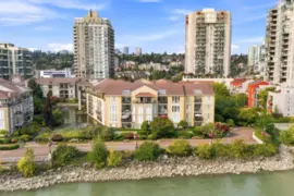 411 3 Renaissance Square, New Westminster, BC