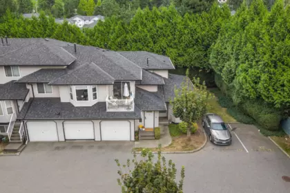Hot Tub / Spa Photo of 23 34332 Maclure Road, Abbotsford, BC