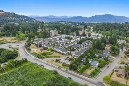 Neighborhood Park Photo Near 23 34332 Maclure Road, Abbotsford, BC