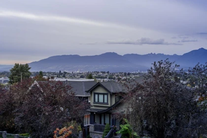 Outdoor Deck Photo of 4 3638 Normandy Drive, Vancouver, BC