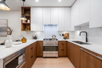 Pantry Photo of 4 3638 Normandy Drive, Vancouver, BC