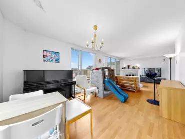 Pantry Photo of 1302 8246 Lansdowne Road, Richmond, BC