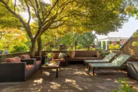 3 226 E 10th Street, North Vancouver, BC