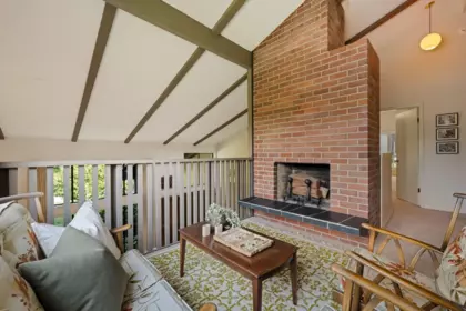 Breakfast Nook Photo of 4248 W King Edward Avenue, Vancouver, BC