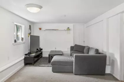 Basement Recreation Room Photo of 614 E 19th Avenue, Vancouver, BC
