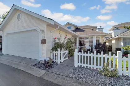 79 9208 208 Street, Langley, BC, Langley — Townhouse for sale