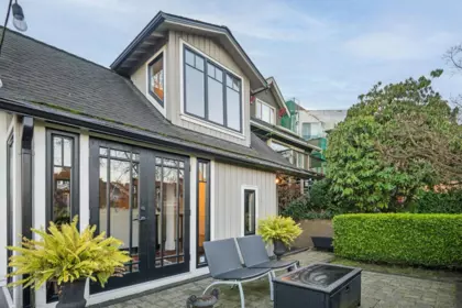 Loft / Bonus Room Photo of 3814 W 11 Avenue, Vancouver, BC