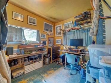 Basement Recreation Room Photo of 947 North Road, Gibsons, BC