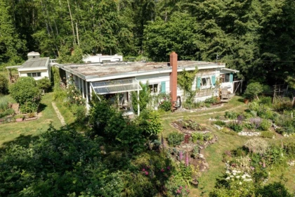 Fitness Center Photo Near 947 North Road, Gibsons, BC
