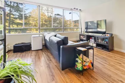 Breakfast Nook Photo of 307 460 Westview Street, Coquitlam, BC