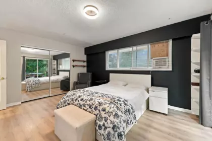 Basement Recreation Room Photo of 14373 115 Avenue, Surrey, BC