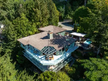 Hot Tub / Spa Photo of 350 Bayview Place, Lions Bay, BC