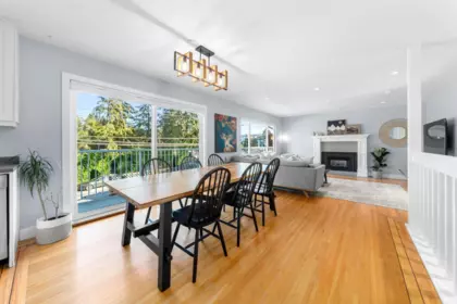 Kitchen Island Photo of 1147 Deep Cove Road, North Vancouver, BC