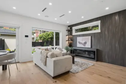 2 4549 W 11th Avenue, Vancouver, BC, Vancouver — Half Duplex for sale