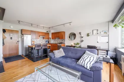 604 1445 Marpole Avenue, Vancouver, BC, Vancouver — Apartment/Condo for sale