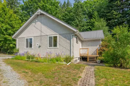 12375 Pilgrim Street, Mission, BC, Mission — Single Family Residence for sale