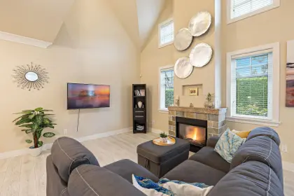 7 3122 160 Street, Surrey, BC, Surrey — Townhouse for sale