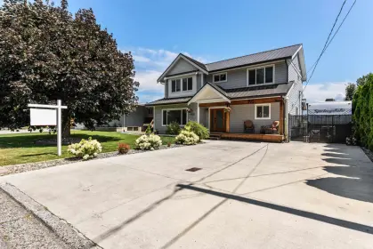6620 Sumas Prairie Road, Sardis - Greendale, BC, Sardis - greendale — Single Family Residence for sale
