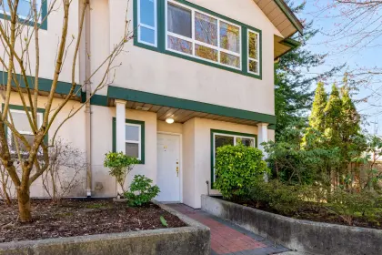 10 4238 Bond Street, Burnaby, BC, Burnaby — Townhouse for sale