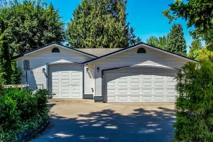 33958 Mccrimmon Drive, Abbotsford, BC, Abbotsford — Single Family Residence for sale