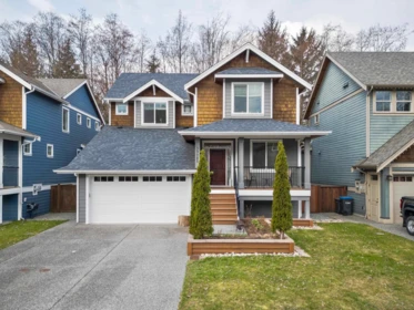 39085 Kingfisher Road, Squamish, BC, Squamish — Single Family Residence for sale