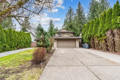 15668 102b Avenue, Surrey, BC, Surrey — Single Family Residence for sale