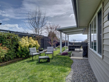 5652 Andres Road, Sechelt, BC, Sechelt — Single Family Residence for sale