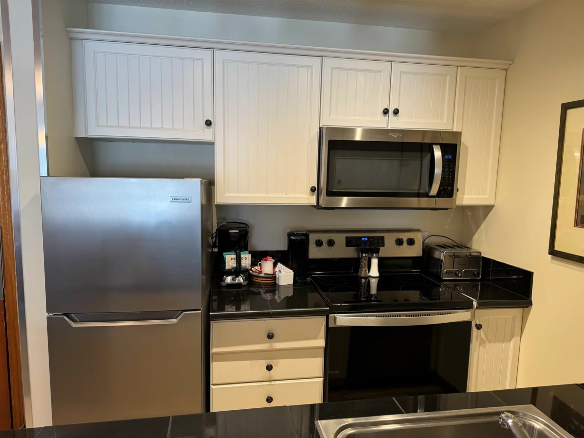 Walk-In Closet Photo of 363(39) 4800 Spearhead Drive, Whistler, BC