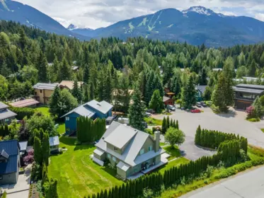 6436 Toad Hollow, Whistler, BC, Whistler — Single Family Residence for sale
