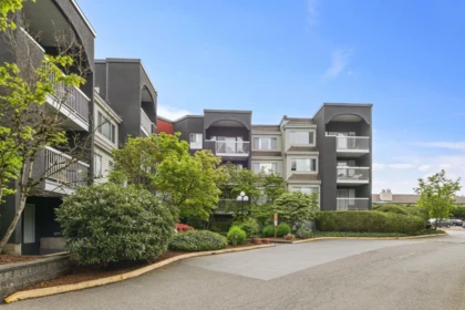 208 5700 200 Street, Langley, BC, Langley — Apartment/Condo for sale