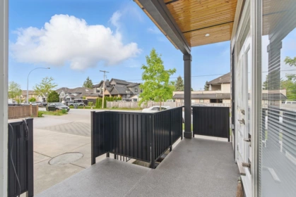 Hallway Photo of 12151 66 Avenue, Surrey, BC