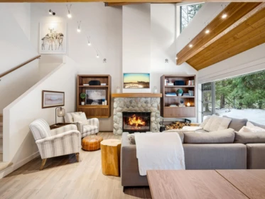 4632 Montebello Place, Whistler, BC, Whistler — Townhouse for sale