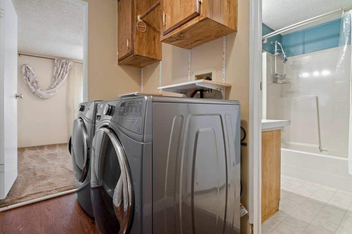 Laundry Room Photo of 91 3300 Horn Street, Abbotsford, BC