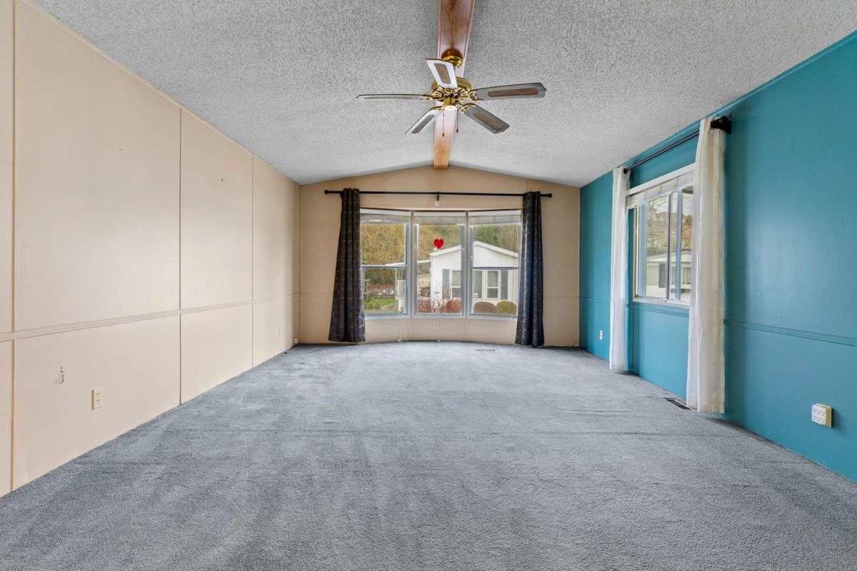 Staircase Photo of 91 3300 Horn Street, Abbotsford, BC