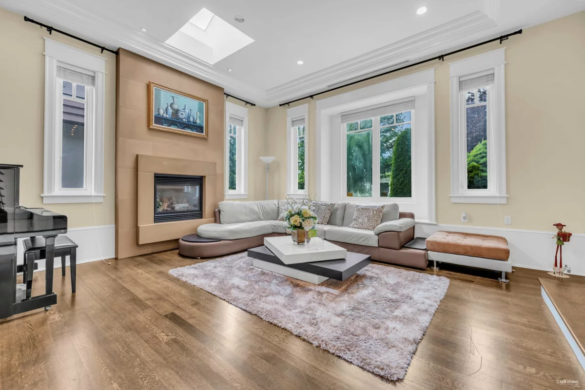 Dining Area Photo of 6562 Fremlin Street, Vancouver, BC