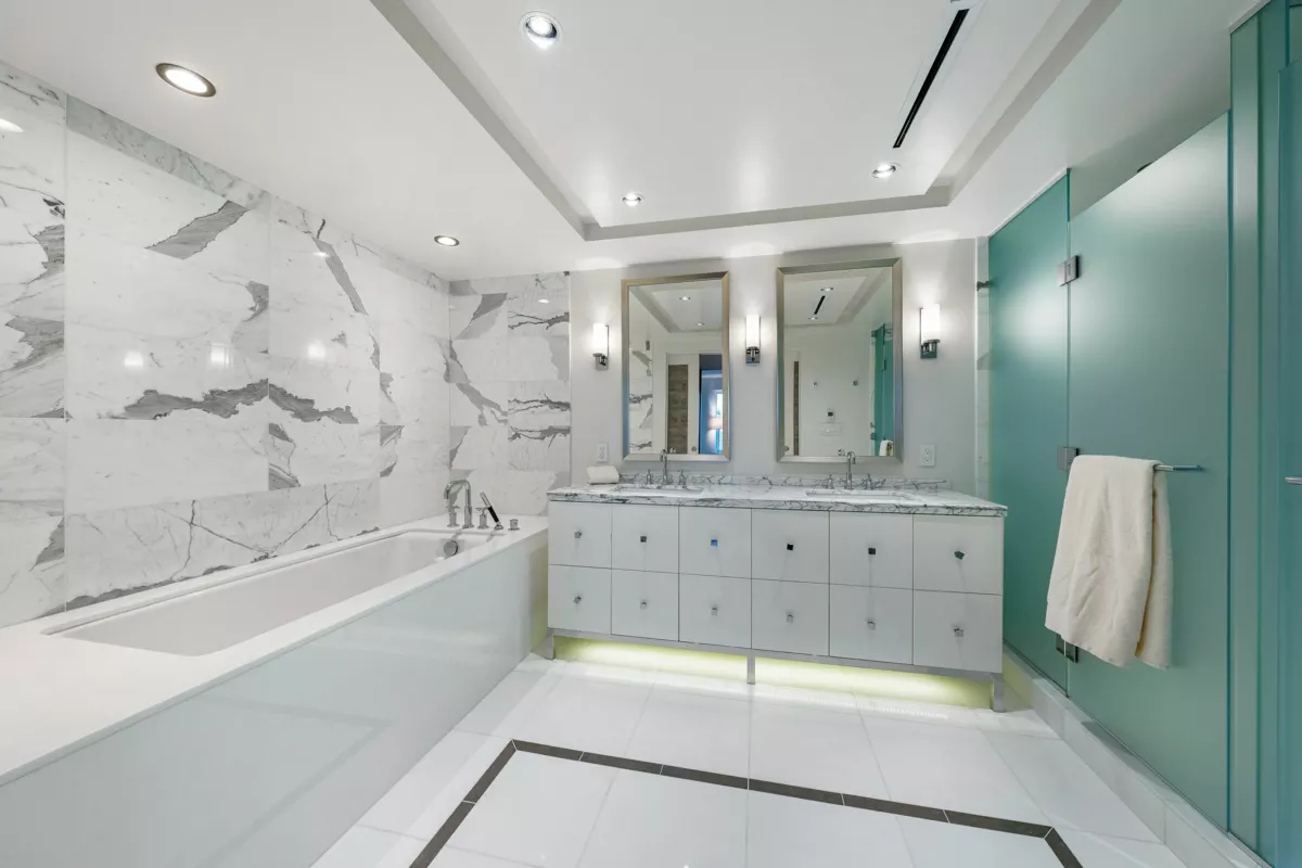 Bedroom 4 Photo of 4104 667 Howe Street, Vancouver, BC